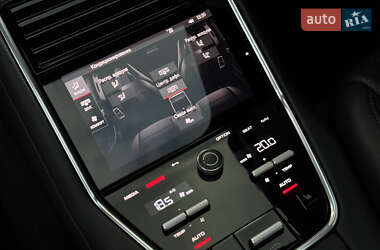 Фастбэк Porsche Panamera 2022 в Одессе