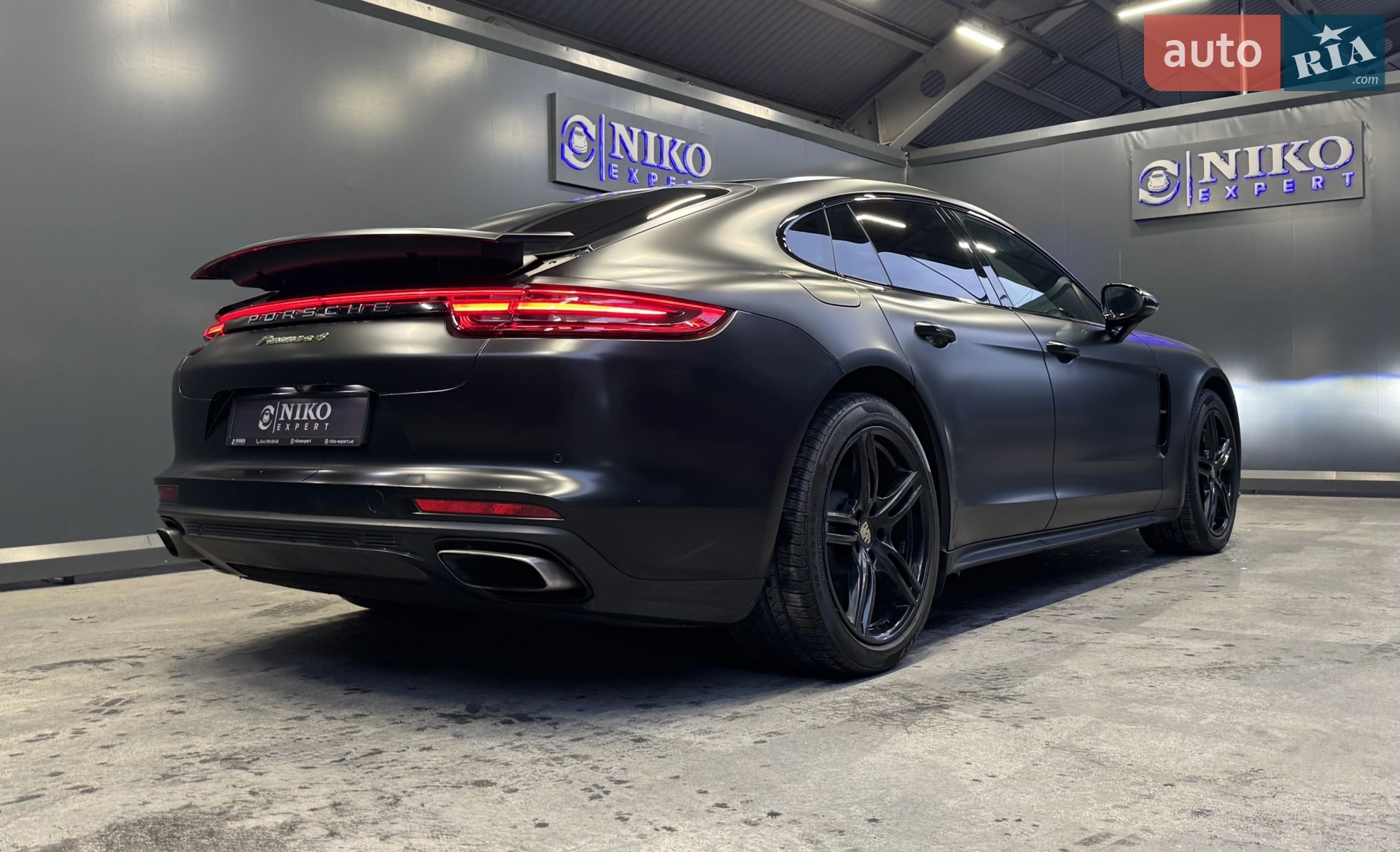 2017 Porsche Panamera - мініатюра 14