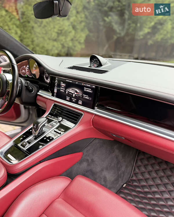 Фастбек Porsche Panamera 2017 в Одесі фото 34 Фастбек Porsche Panamera 2017 в Одесі