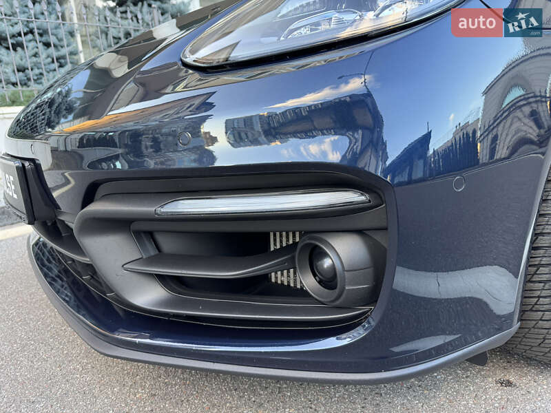 Фастбек Porsche Panamera 2020 в Києві