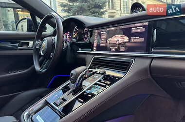 Фастбек Porsche Panamera 2020 в Києві