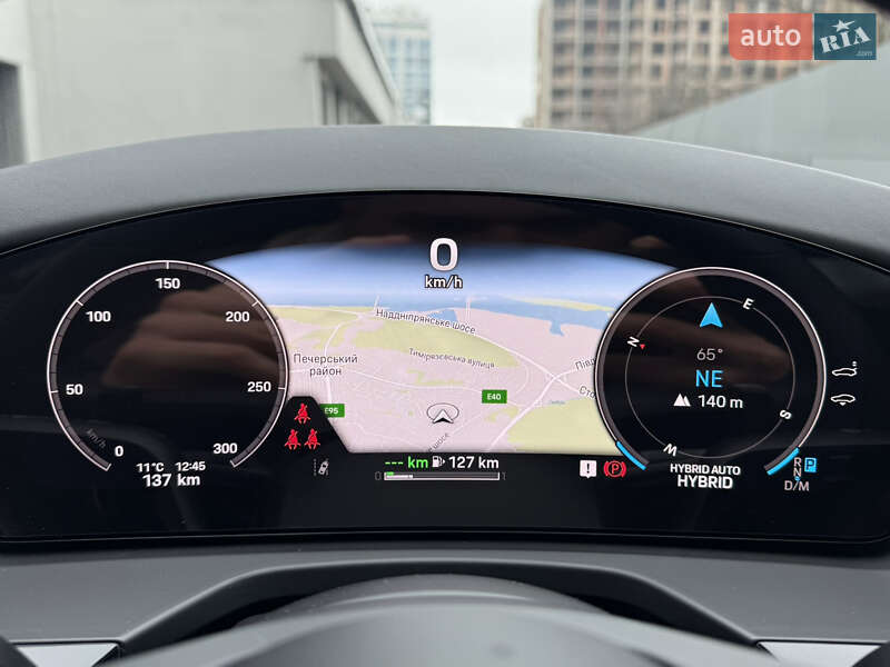 Фастбэк Porsche Panamera 2024 в Киеве