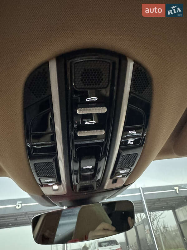 Універсал Porsche Panamera 2022 в Києві фото 7 Універсал Porsche Panamera 2022 в Києві