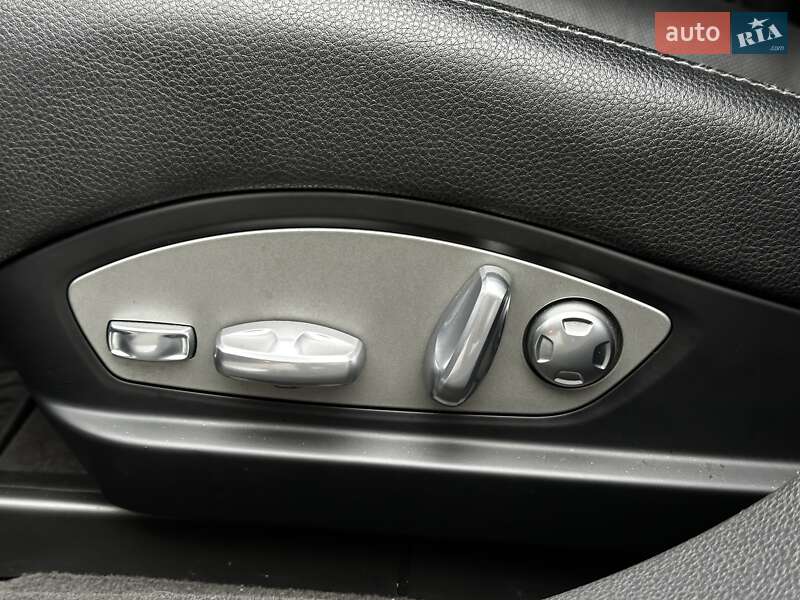 Фастбэк Porsche Panamera 2013 в Львове фото 26 Фастбэк Porsche Panamera 2013 в Львове