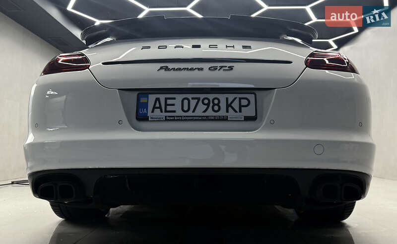 Фастбэк Porsche Panamera 2012 в Днепре фото 4 Фастбэк Porsche Panamera 2012 в Днепре