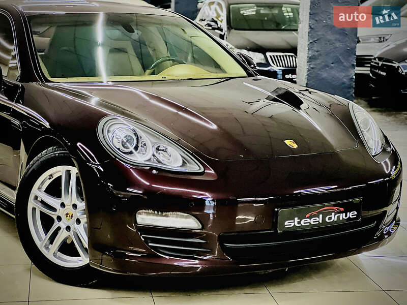 Фастбэк Porsche Panamera 2012 в Николаеве фото 4 Фастбэк Porsche Panamera 2012 в Николаеве