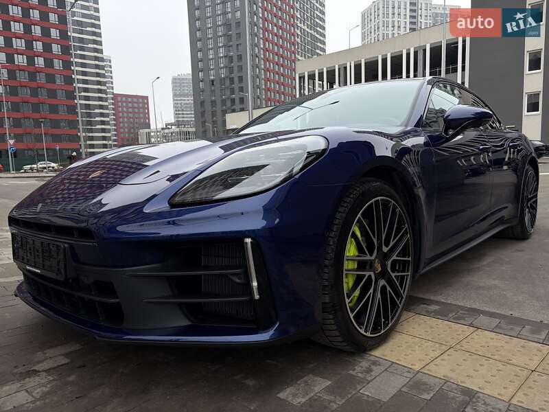 Фастбэк Porsche Panamera 2024 в Киеве фото 81 Фастбэк Porsche Panamera 2024 в Киеве