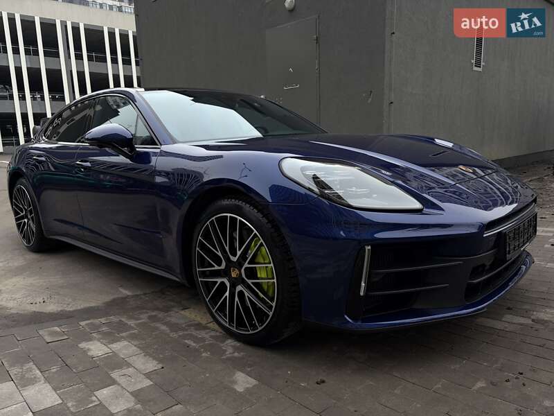 Фастбэк Porsche Panamera 2024 в Киеве фото 100 Фастбэк Porsche Panamera 2024 в Киеве