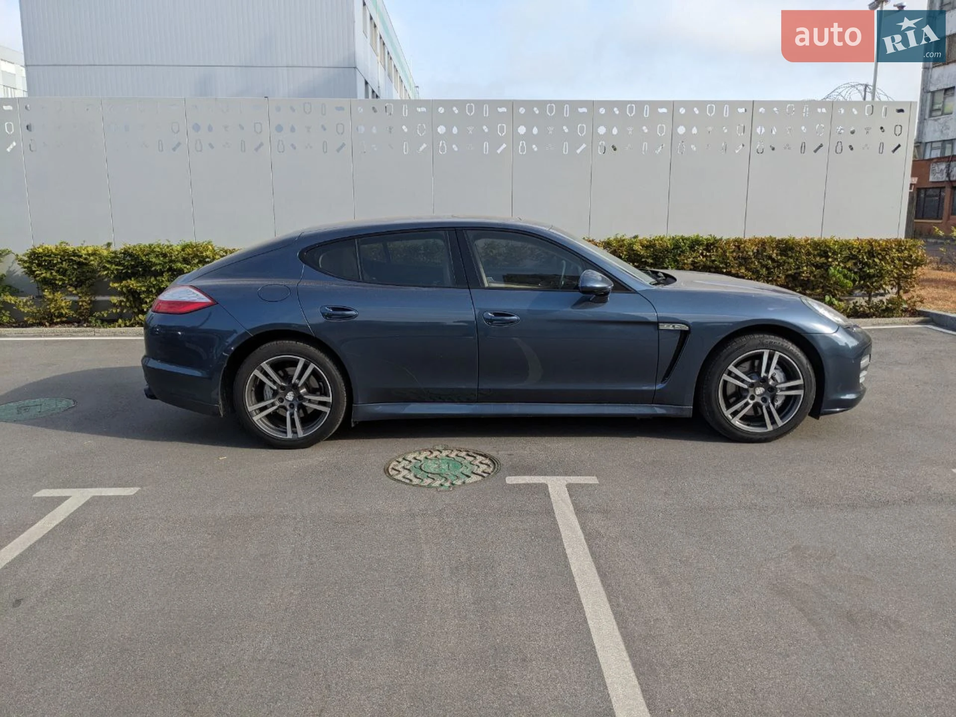2010 Porsche Panamera - мініатюра 15