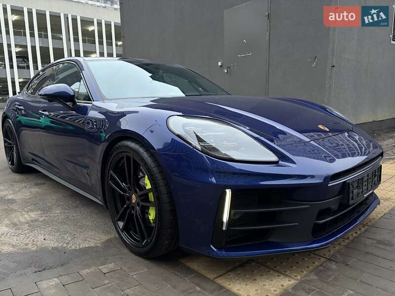Фастбэк Porsche Panamera 2024 в Киеве фото 176 Фастбэк Porsche Panamera 2024 в Киеве
