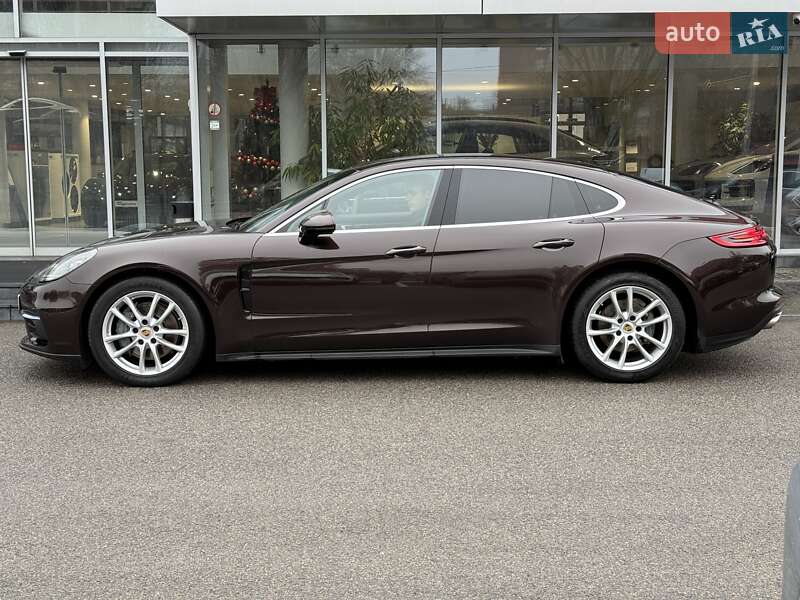 Фастбек Porsche Panamera 2017 в Дніпрі фото 2 Фастбек Porsche Panamera 2017 в Дніпрі