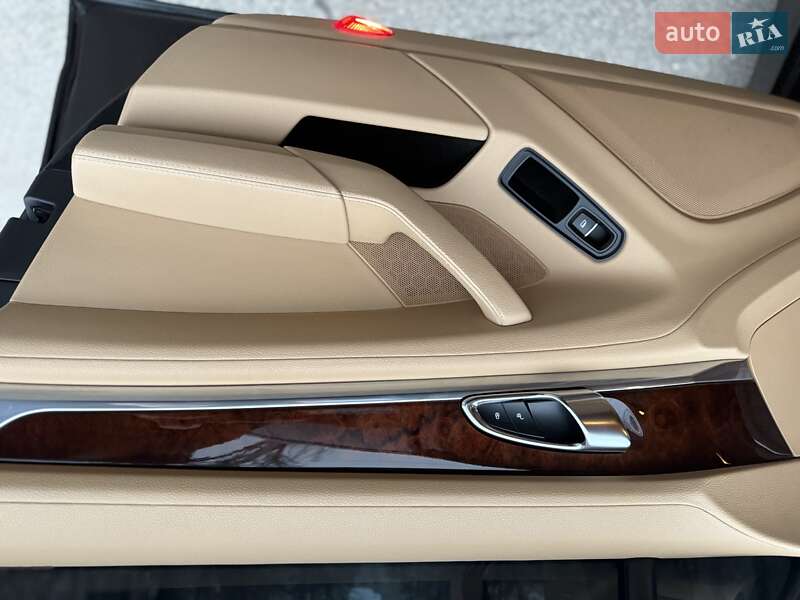 Фастбэк Porsche Panamera 2012 в Кривом Роге фото 53 Фастбэк Porsche Panamera 2012 в Кривом Роге