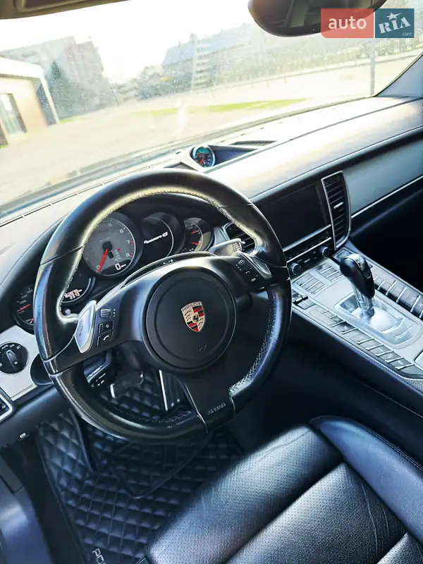 Porsche Panamera 2011 VIN WP0AB2A78BL061099 фото оголошення 11 з 74