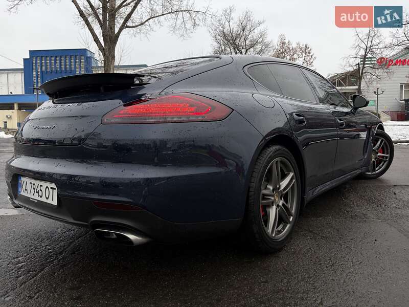 Фастбек Porsche Panamera 2013 в Києві фото Фастбек Porsche Panamera 2013 в Києві