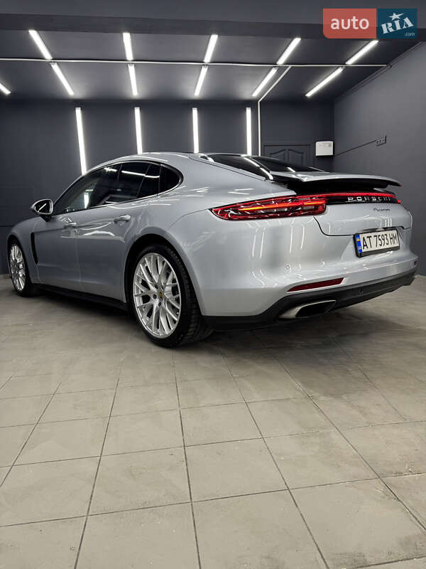 Фастбэк Porsche Panamera 2017 в Коломые фото 40 Фастбэк Porsche Panamera 2017 в Коломые