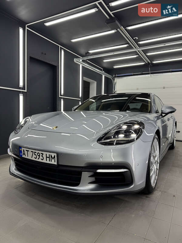 Фастбэк Porsche Panamera 2017 в Коломые фото 54 Фастбэк Porsche Panamera 2017 в Коломые
