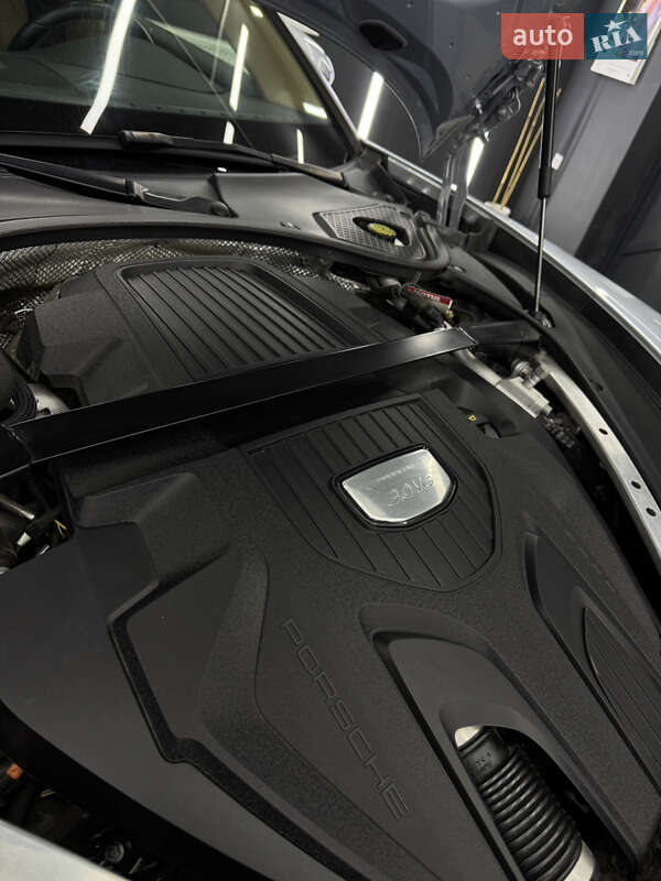 Фастбэк Porsche Panamera 2017 в Коломые фото 79 Фастбэк Porsche Panamera 2017 в Коломые