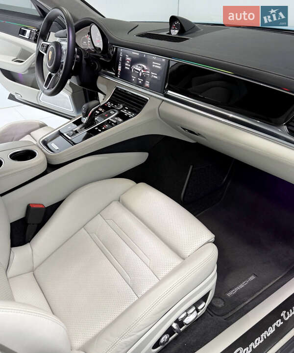 Універсал Porsche Panamera 2016 в Києві