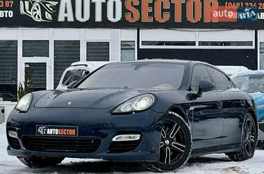 Фастбек Porsche Panamera 2011 в Харкові