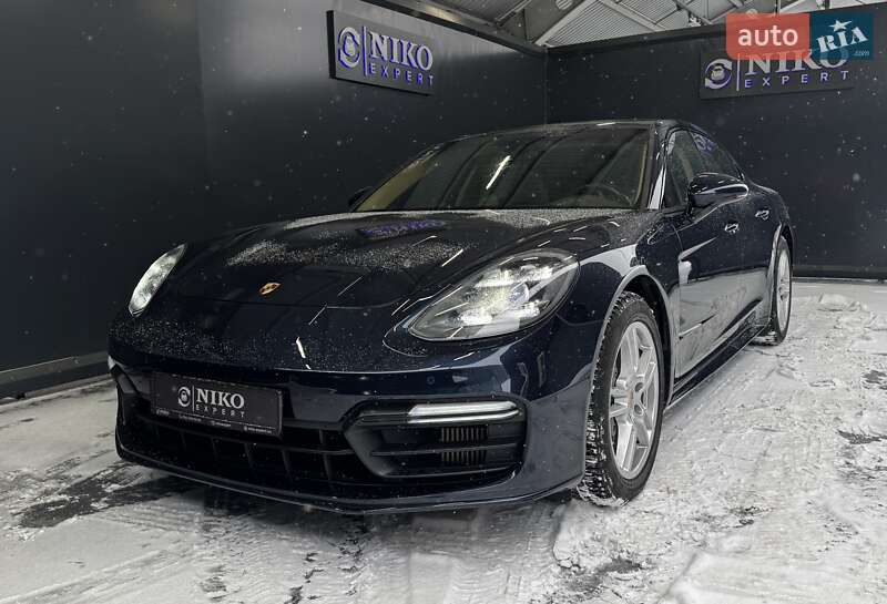 Фастбэк Porsche Panamera 2017 в Киеве фото 3 Фастбэк Porsche Panamera 2017 в Киеве