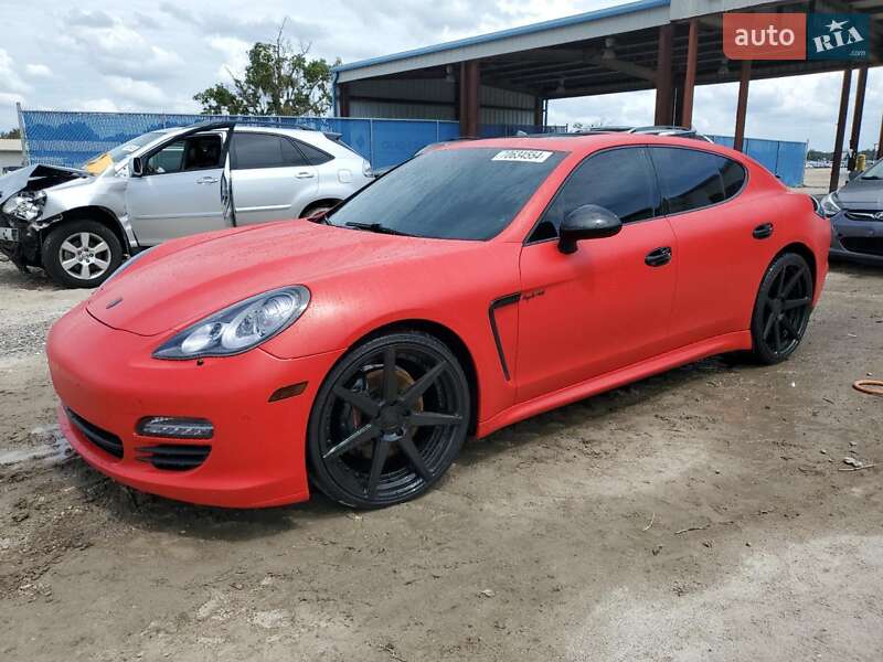 Porsche Panamera 2012