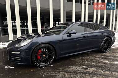 Фастбэк Porsche Panamera 2013 в Киеве