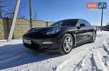 Фастбэк Porsche Panamera 2012 в Киеве