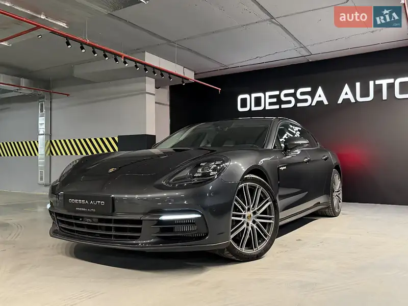 Porsche Panamera