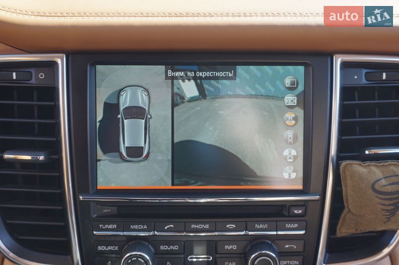 Фастбэк Porsche Panamera 2013 в Одессе