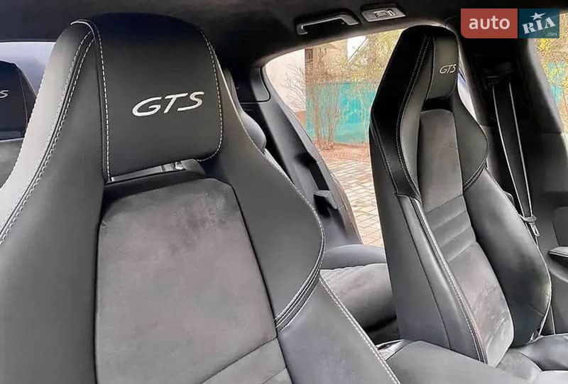 Фастбэк Porsche Panamera 2013 в Киеве