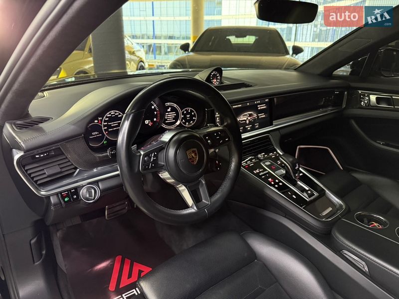 Универсал Porsche Panamera 2017 в Одессе