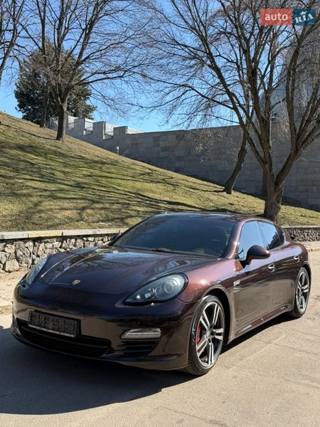 Porsche Panamera 2011
