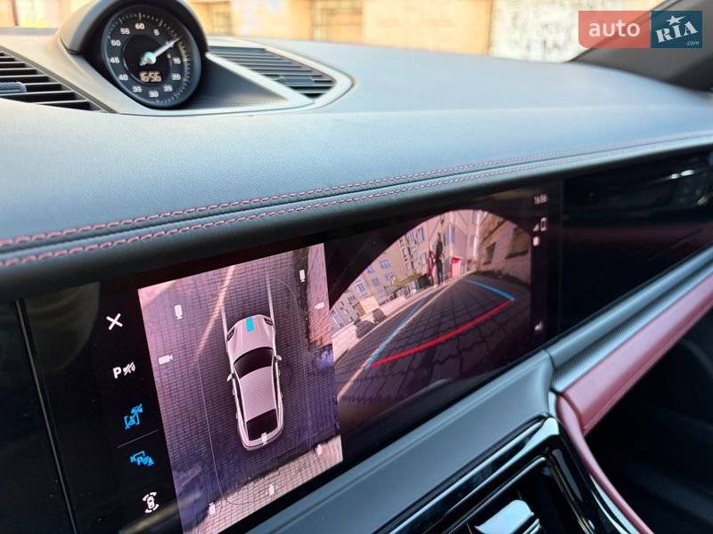 Фастбэк Porsche Panamera 2024 в Киеве