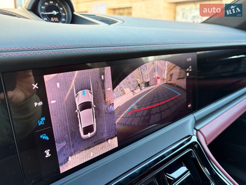 Фастбэк Porsche Panamera 2024 в Киеве