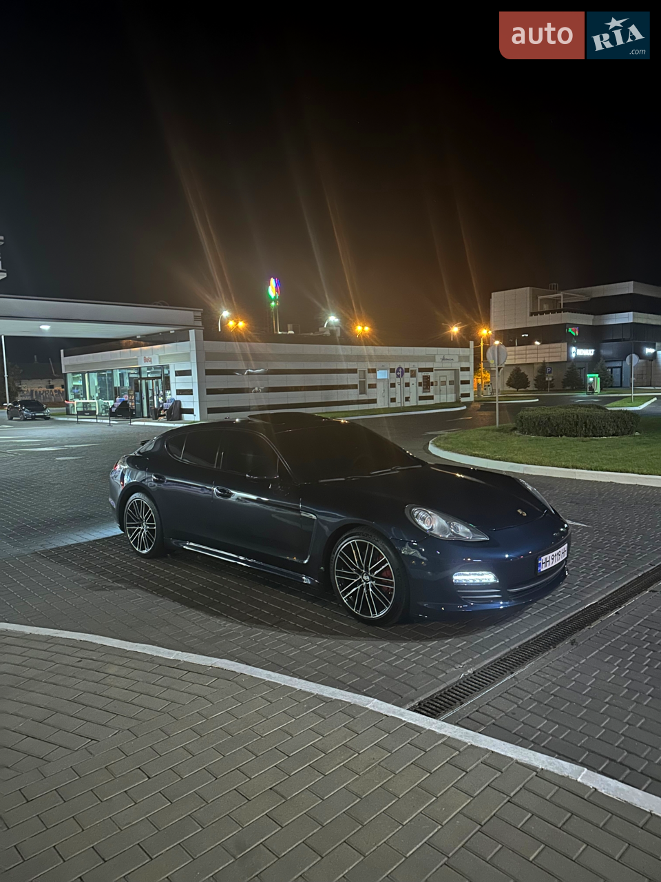 2012 Porsche Panamera - мініатюра 12