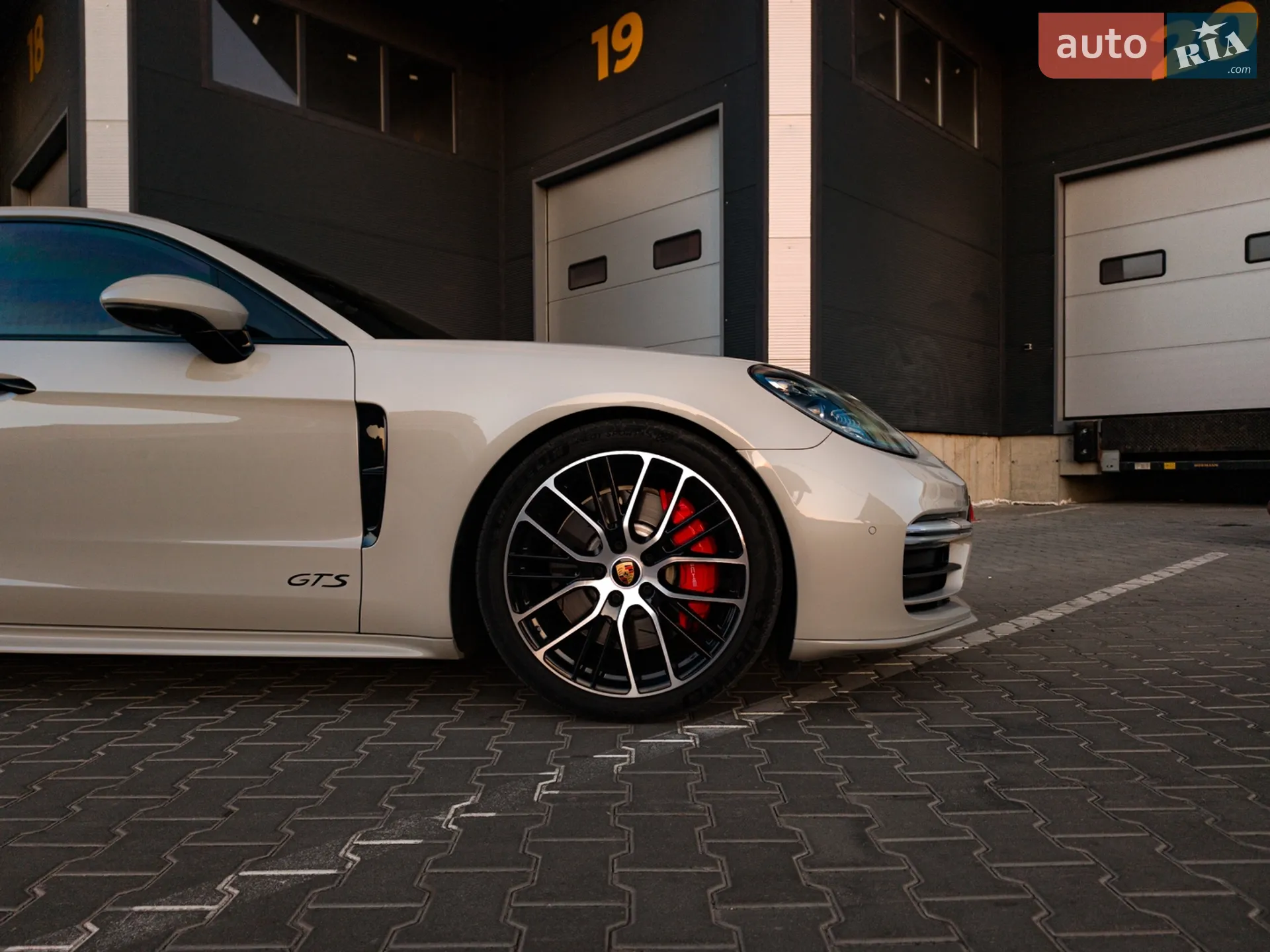 2021 Porsche Panamera - мініатюра 4