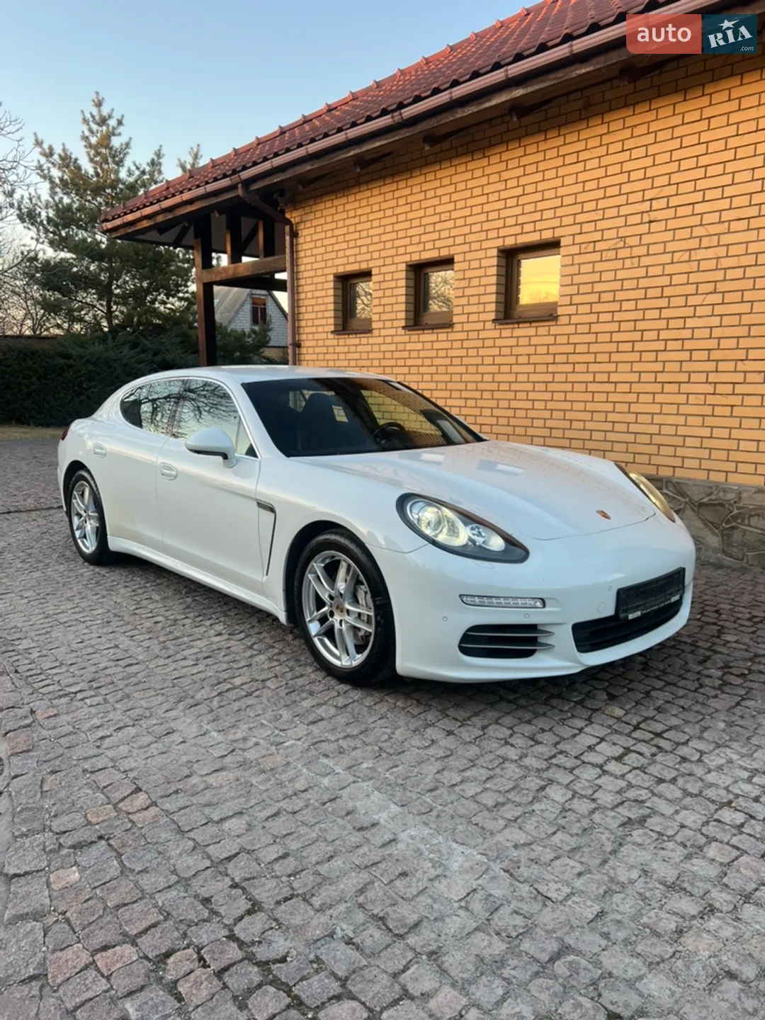 2013 Porsche Panamera - мініатюра 2