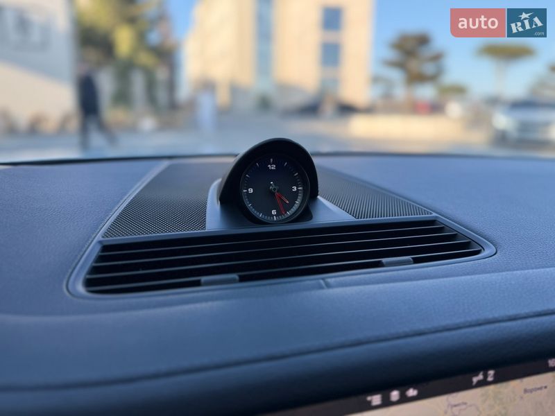 Фастбэк Porsche Panamera 2021 в Львове