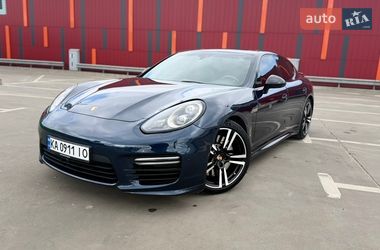 Фастбэк Porsche Panamera 2013 в Киеве