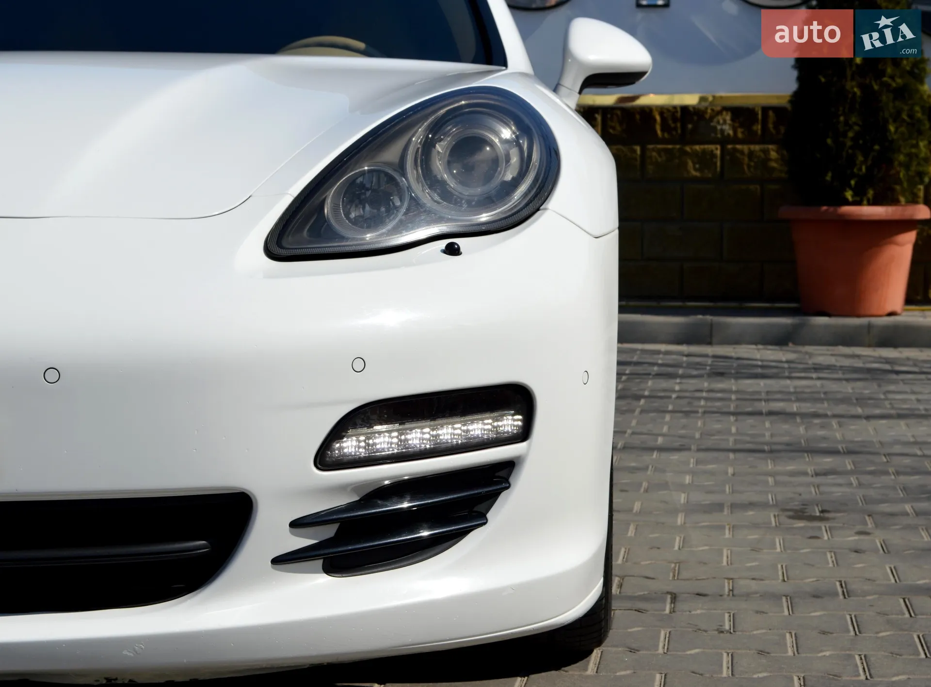 2011 Porsche Panamera - мініатюра 14