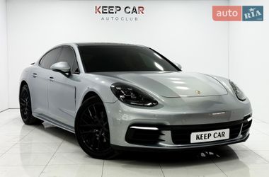 Фастбэк Porsche Panamera 2019 в Одессе