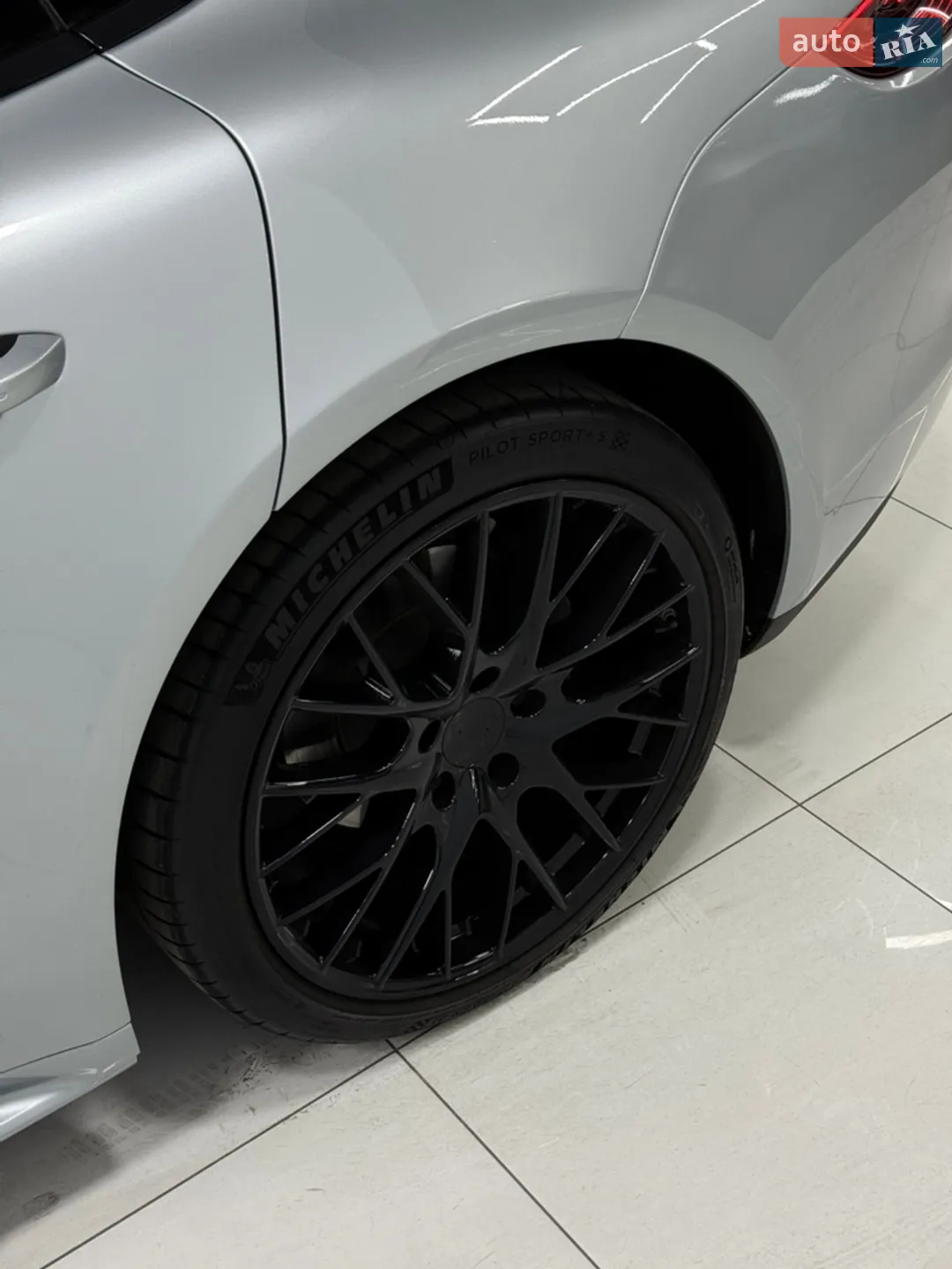 2019 Porsche Panamera - мініатюра 10