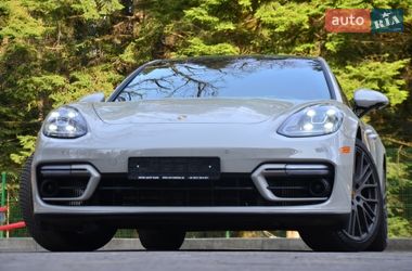 Фастбэк Porsche Panamera 2022 в Дрогобыче