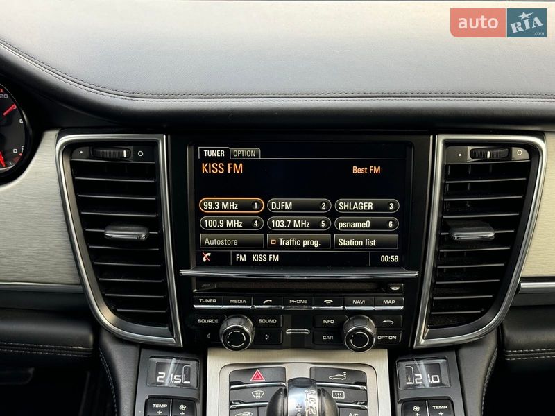 Фастбэк Porsche Panamera 2013 в Виннице