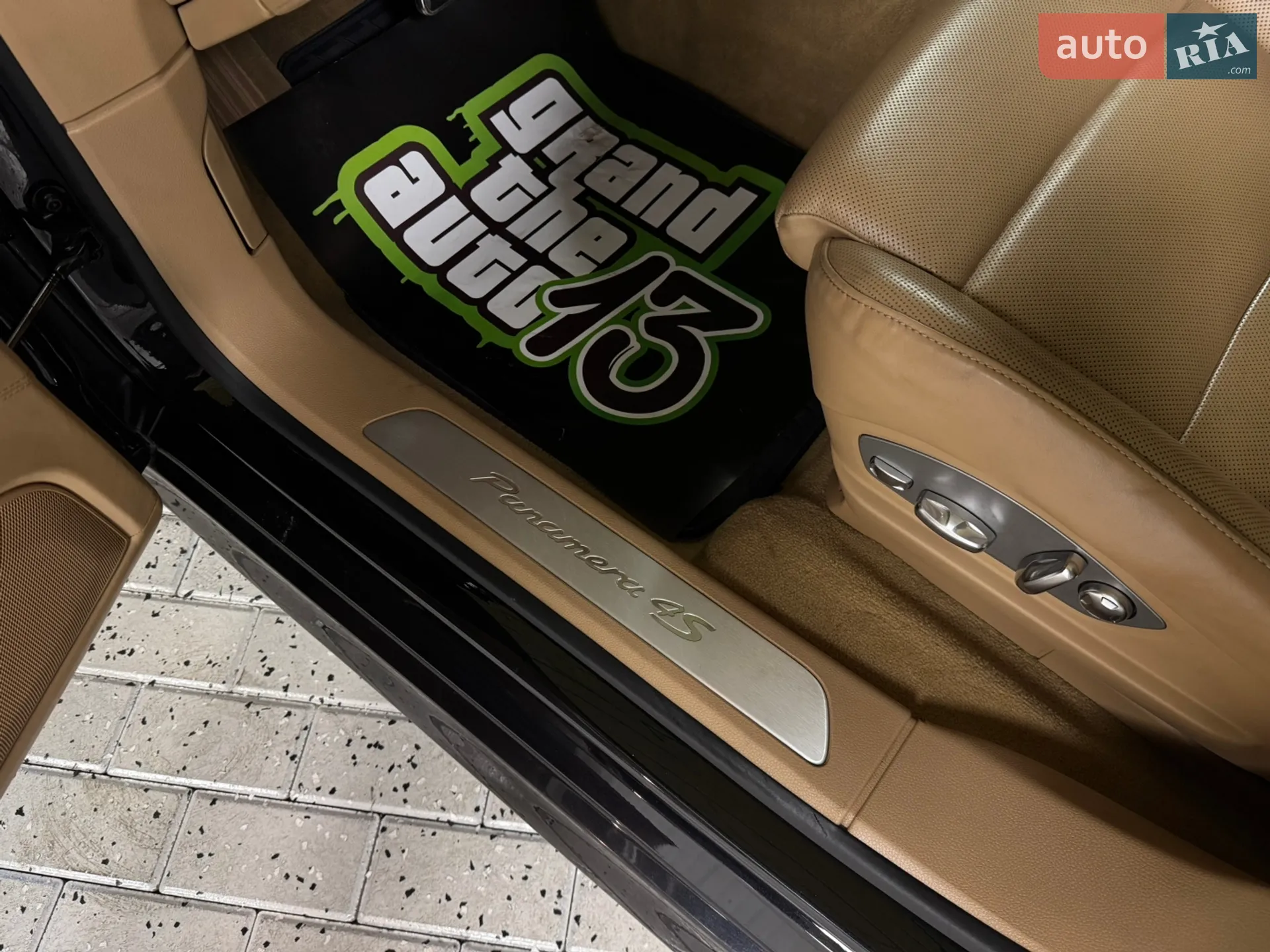 2012 Porsche Panamera - мініатюра 33