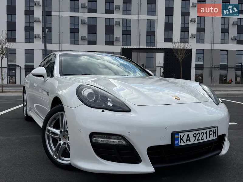 Porsche Panamera