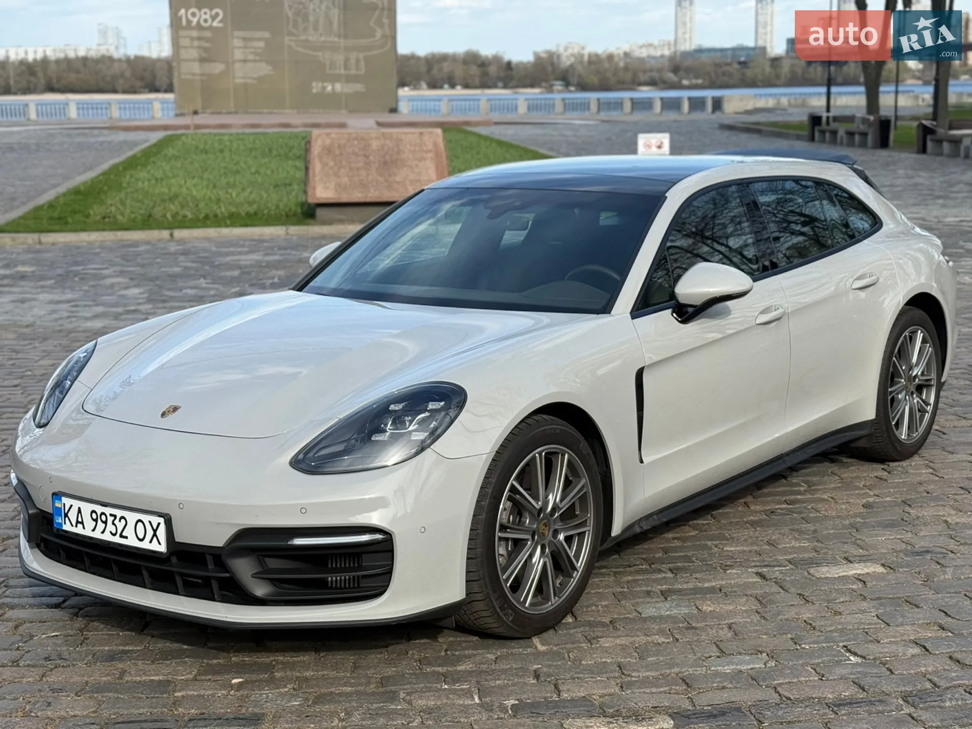 2020 Porsche Panamera - мініатюра 2