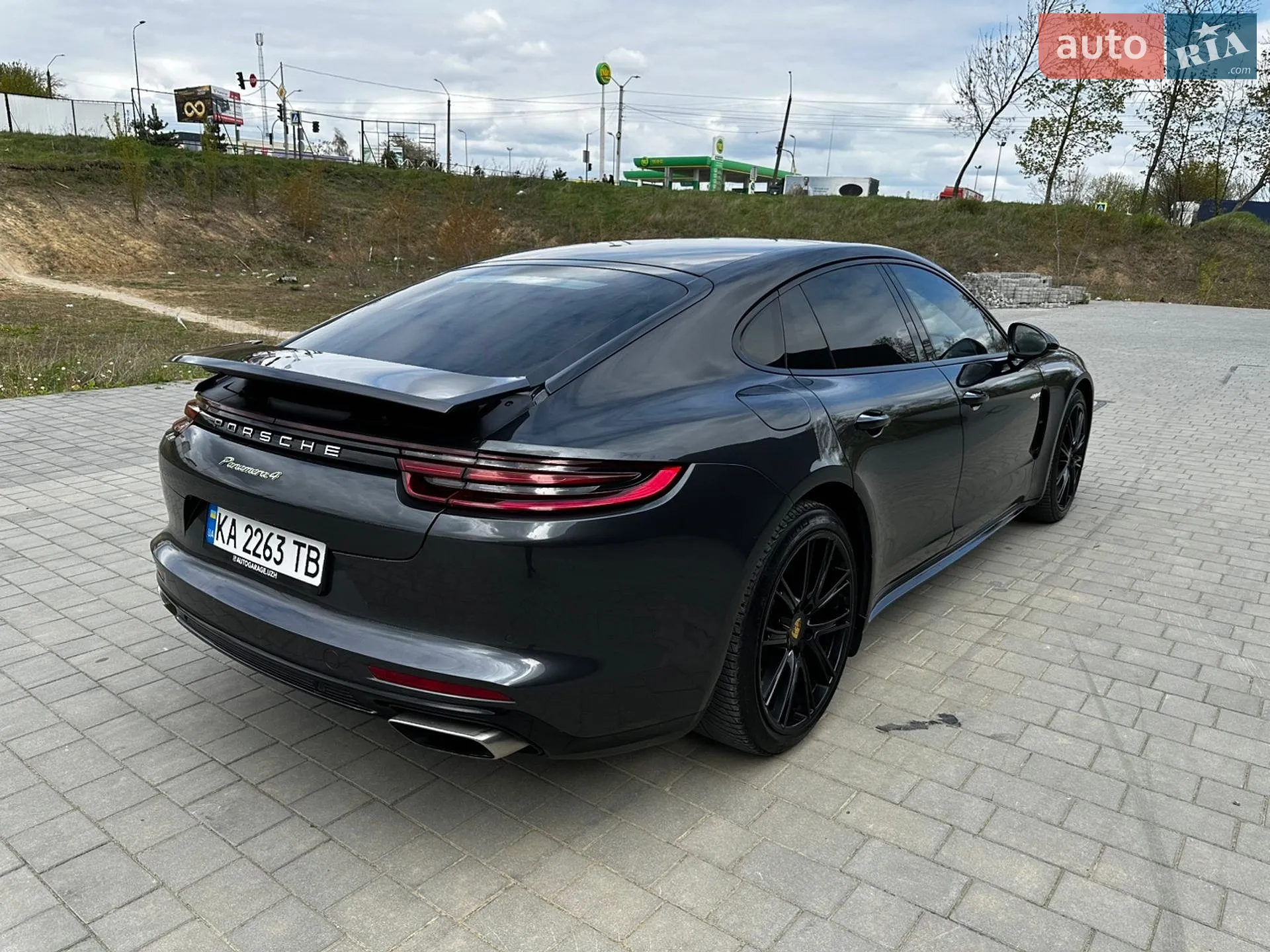 2017 Porsche Panamera - мініатюра 7