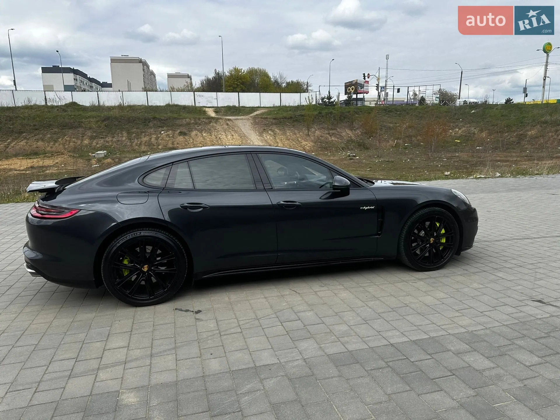 2017 Porsche Panamera - мініатюра 22