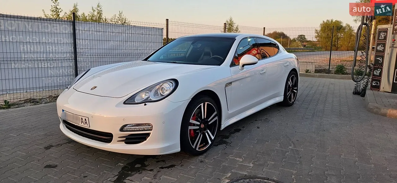 2013 Porsche Panamera - мініатюра 23
